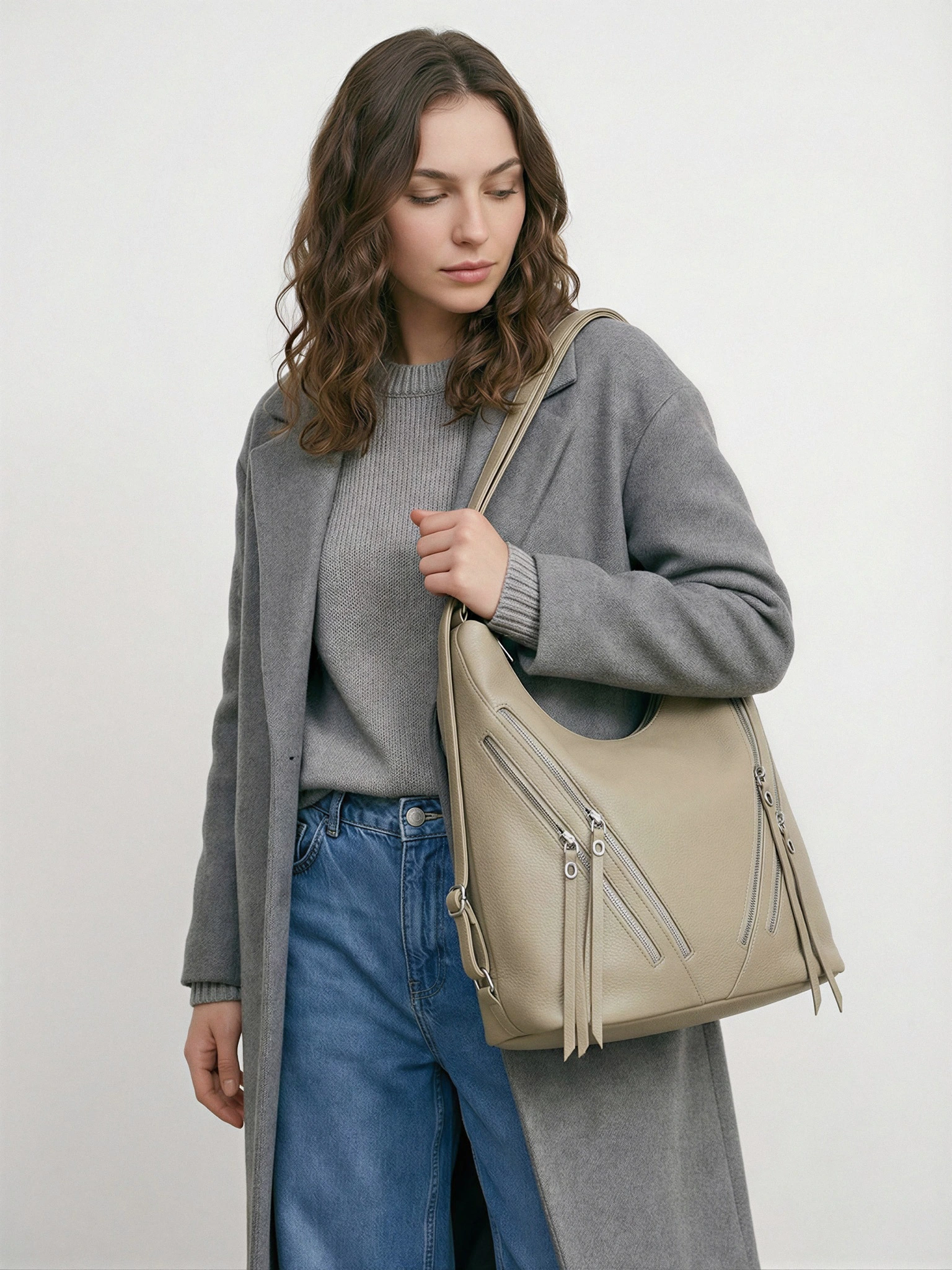 Сумка-шоппер с декоративными пуллерами в ассортименте